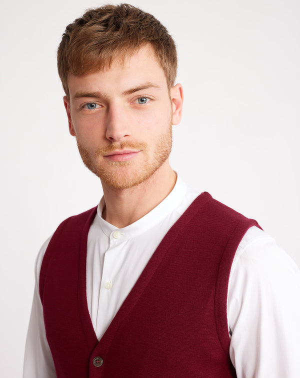 Light grey MAERON knit vest 